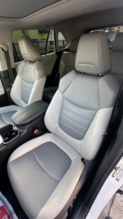 2023 Toyota RAV4 XLE — foto 8 / 11