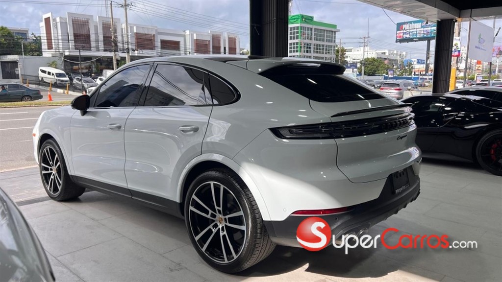 2024 Porsche Cayenne Coupe — foto 2 / 12