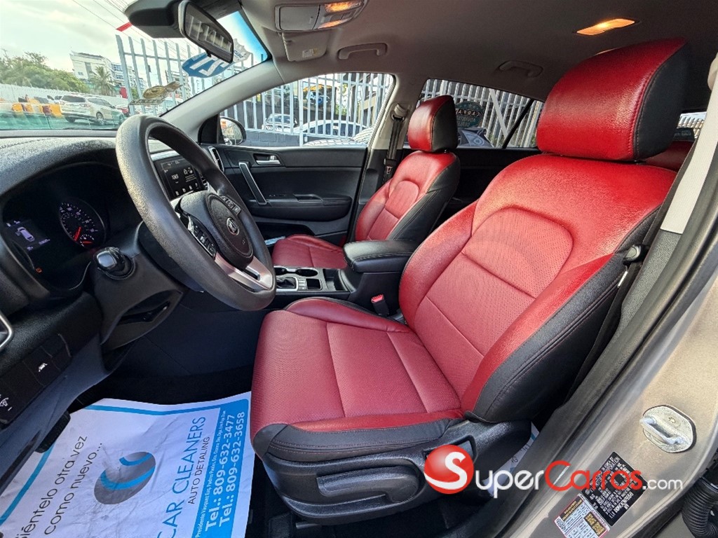 2021 Kia Sportage LX — foto 9 / 11