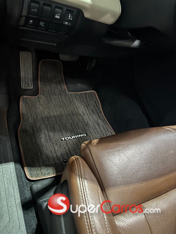 2019 Subaru Ascent Touring — foto 11 / 12