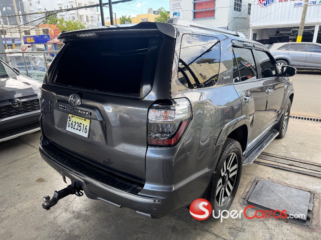 2016 Toyota 4 Runner SR5 Premium — foto 6 / 11