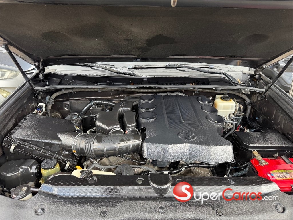 2016 Toyota 4 Runner SR5 Premium — foto 11 / 11