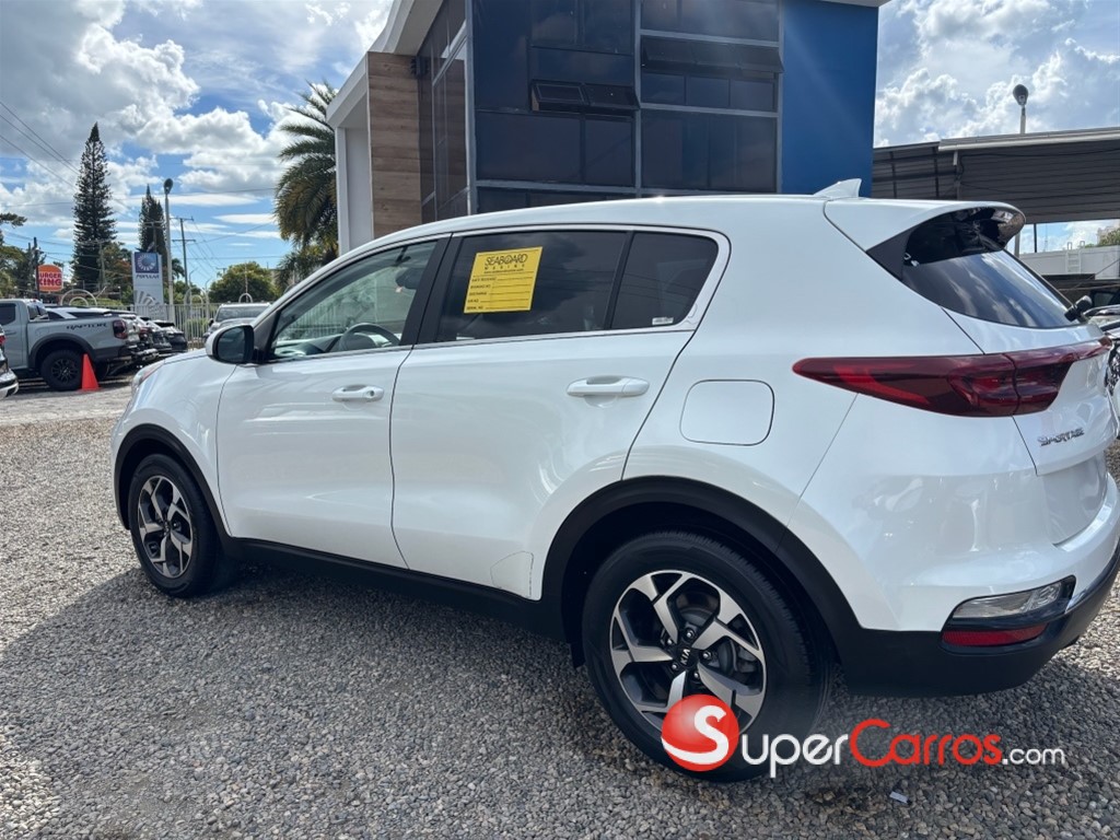 2021 Kia Sportage LX — foto 6 / 12