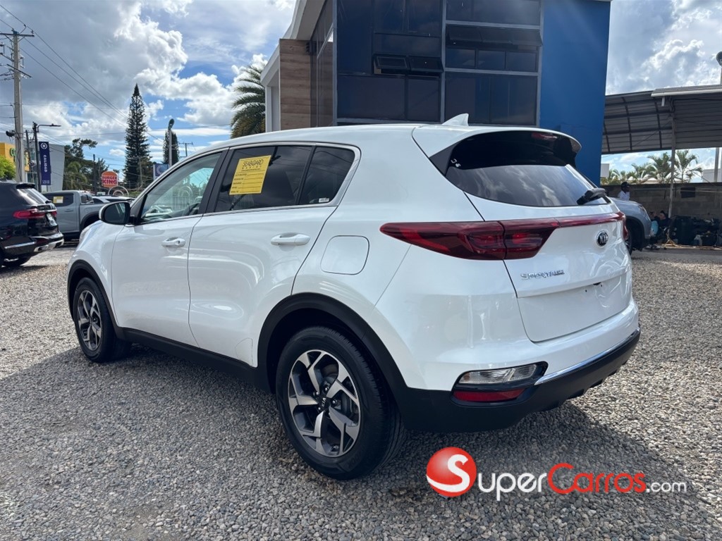 2021 Kia Sportage LX — foto 10 / 12