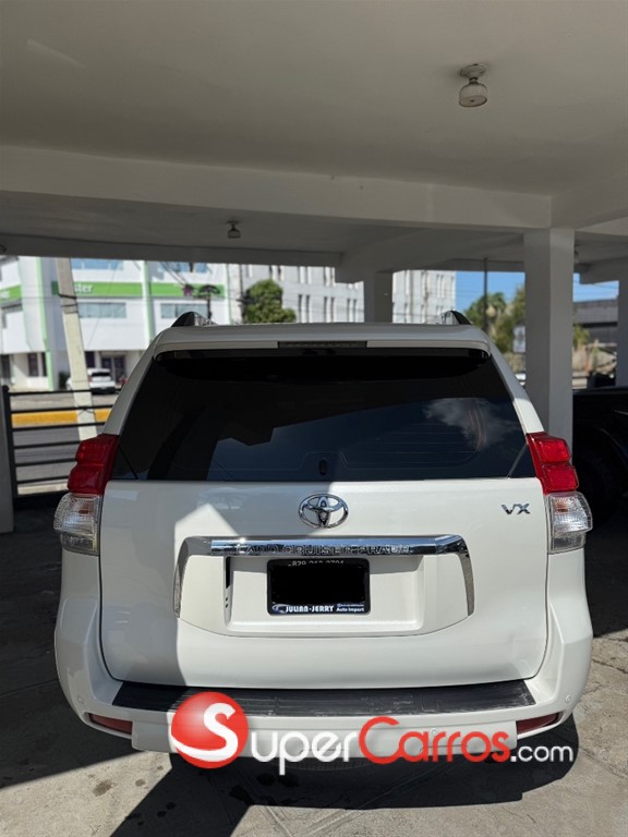2011 Toyota Land Cruiser VX — foto 5 / 11