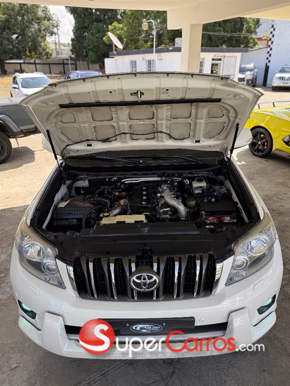 2011 Toyota Land Cruiser VX — foto 11 / 11
