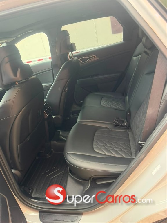 2024 Kia Sportage X-LINE — foto 8 / 12
