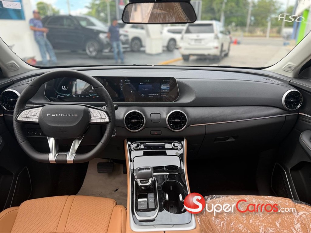 2027 Forthing EVO T5 — foto 6 / 12