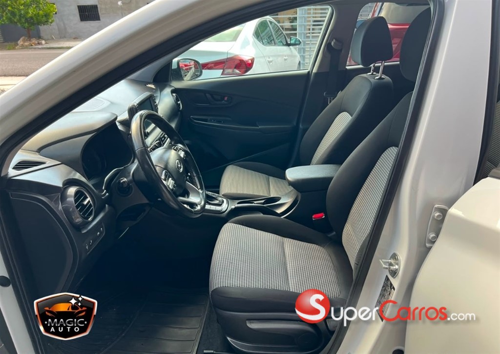 2020 Hyundai KONA SEL — foto 3 / 10