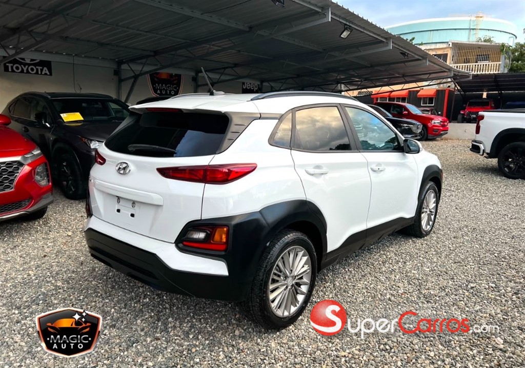 2020 Hyundai KONA SEL — foto 6 / 10