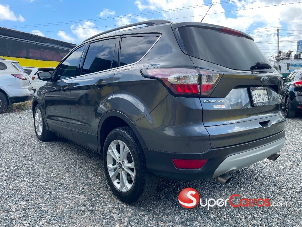 2017 Ford Escape SE — foto 5 / 11