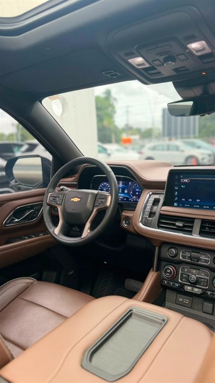 2024 Chevrolet Tahoe Highcountry Duramax — foto 7 / 12