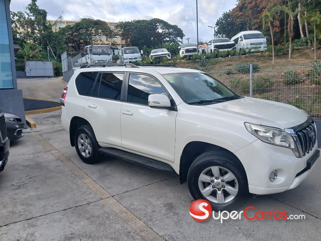2014 Toyota Land Cruiser Prado TXL — foto 2 / 10