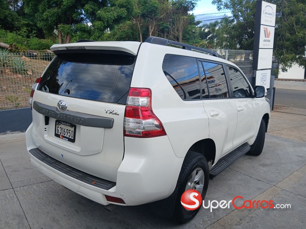 2014 Toyota Land Cruiser Prado TXL — foto 7 / 10