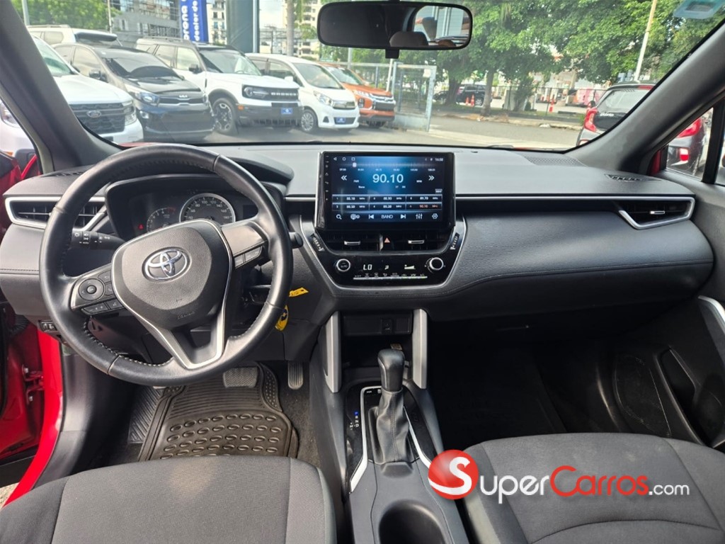 2023 Toyota Corolla Cross — foto 3 / 10