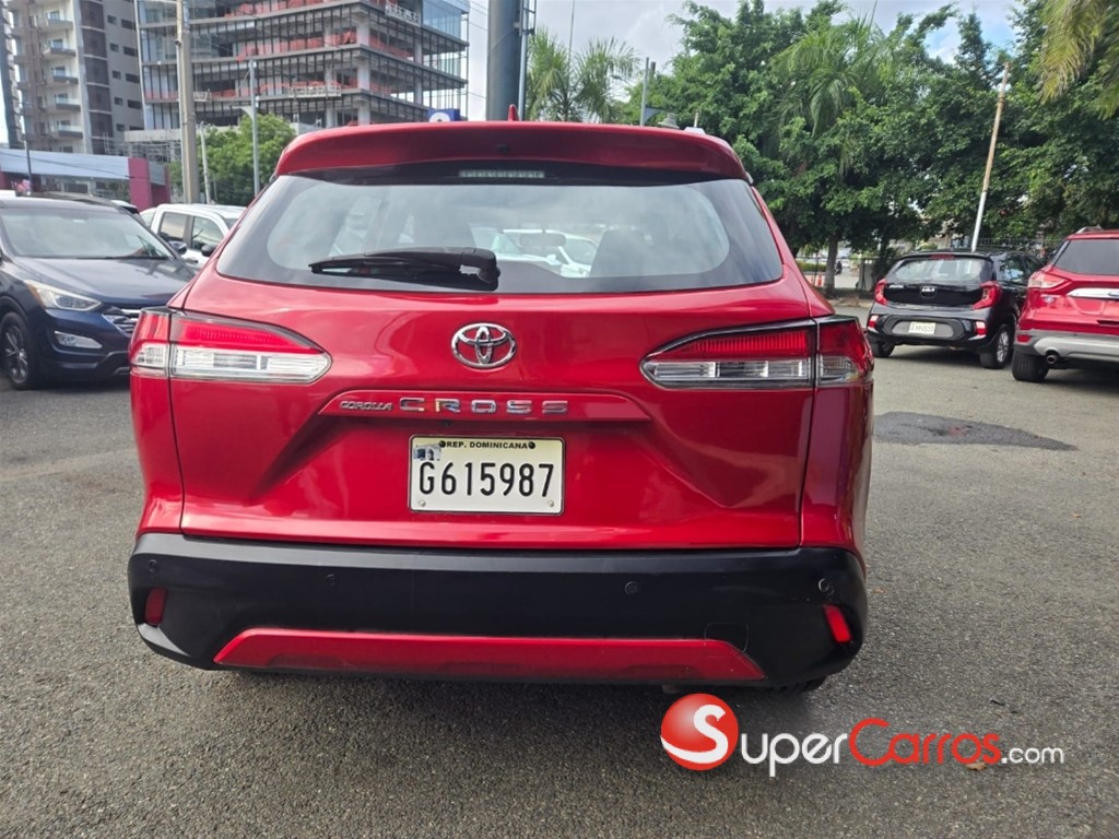 2023 Toyota Corolla Cross — foto 10 / 10