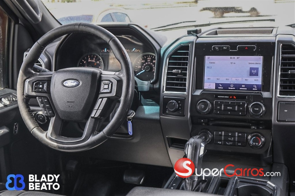2015 Ford F 150 XLT — foto 5 / 12