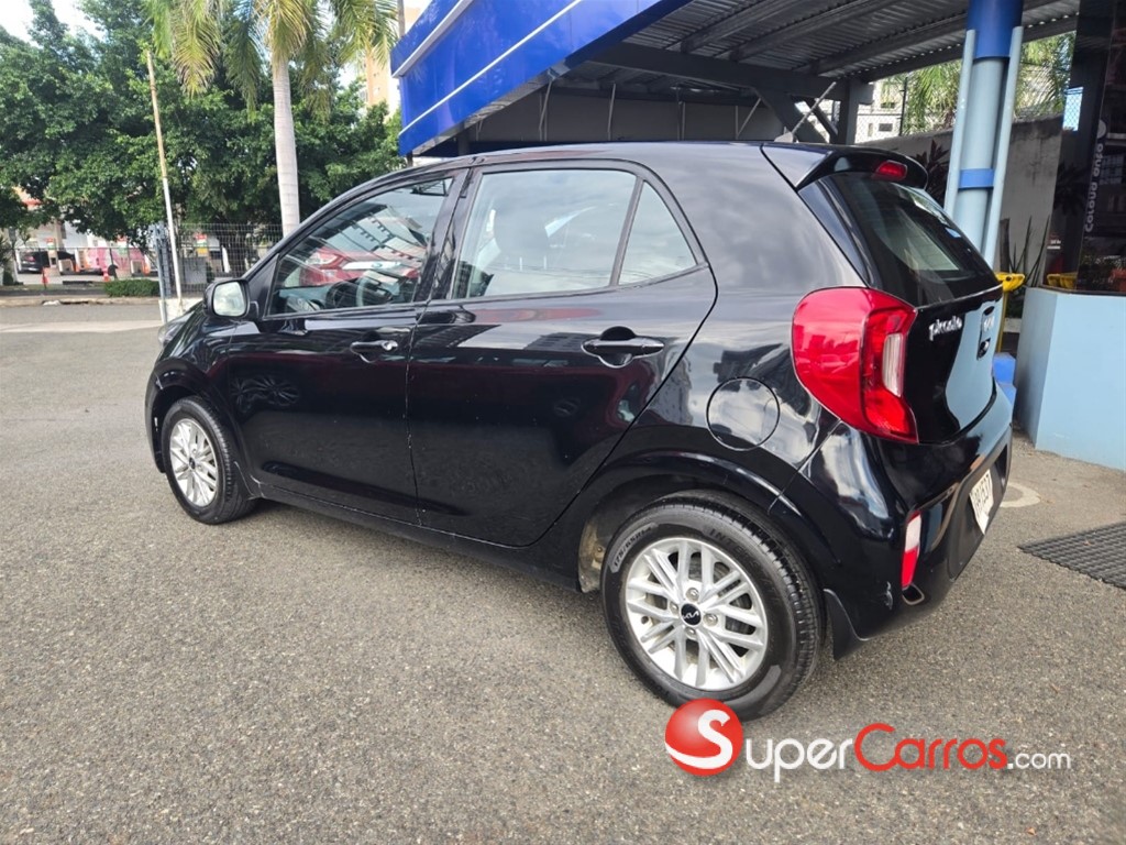 2023 Kia Picanto L X — foto 2 / 10