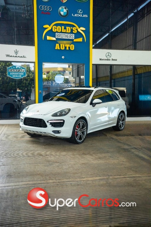 2013 Porsche Cayenne GTS — foto 3 / 12