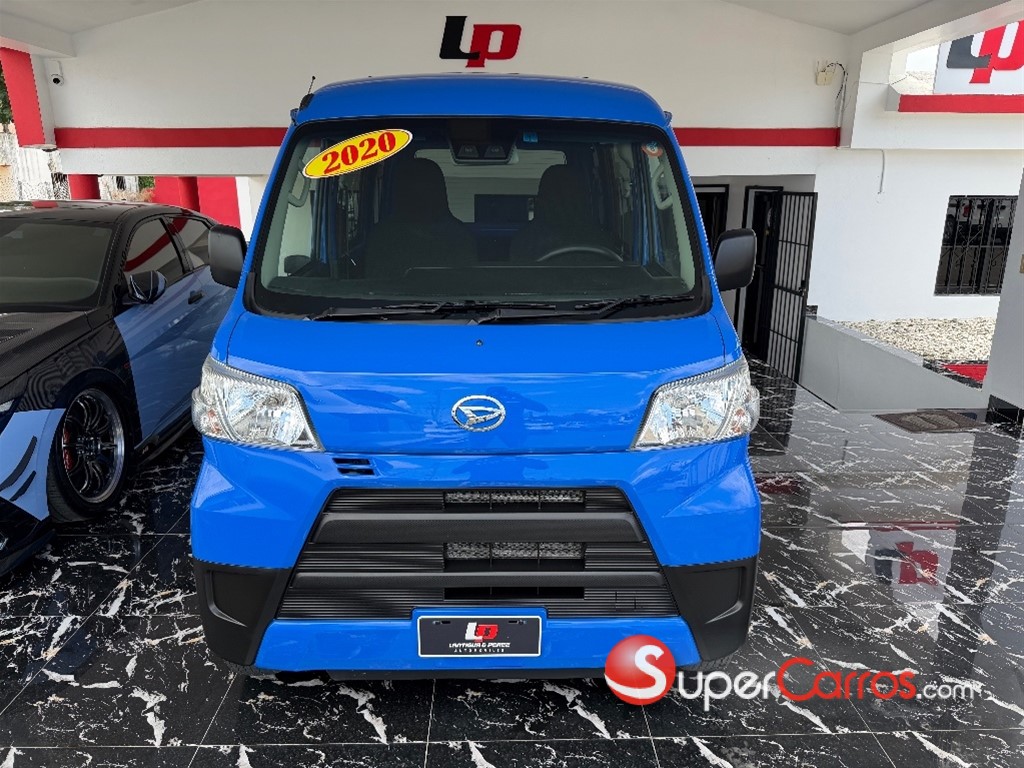 2020 Daihatsu Hijet Minivan — foto 2 / 10