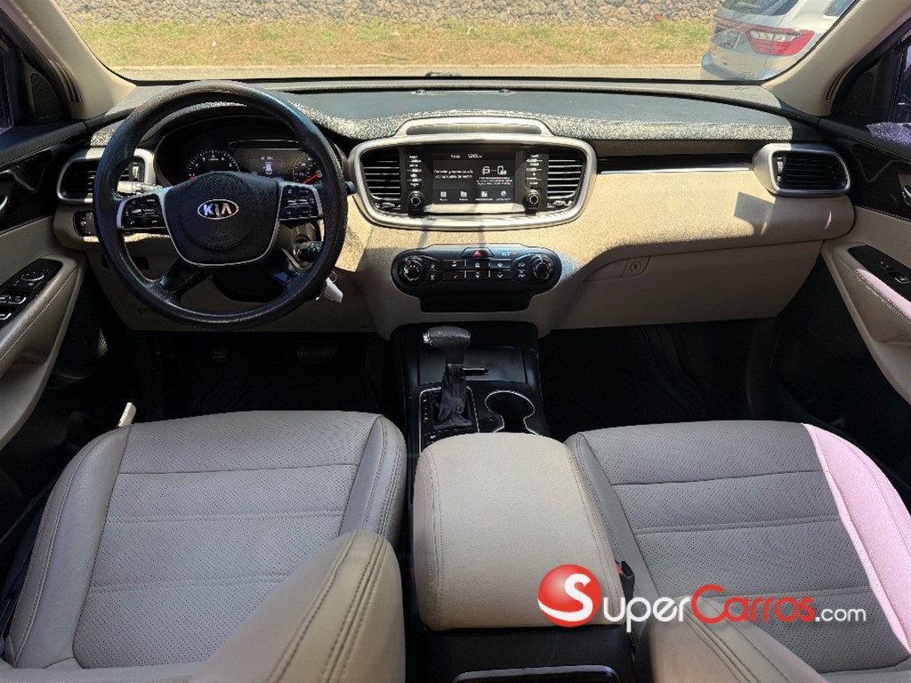 2019 Kia Sorento LX — foto 4 / 10