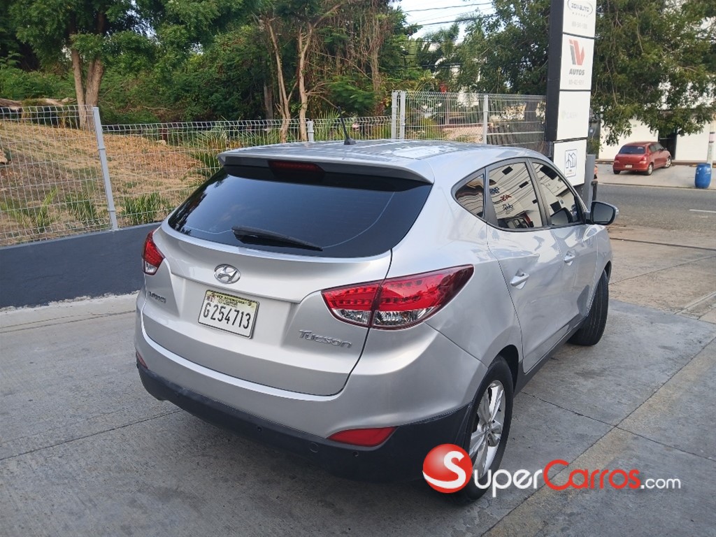 2011 Hyundai Tucson — foto 4 / 8