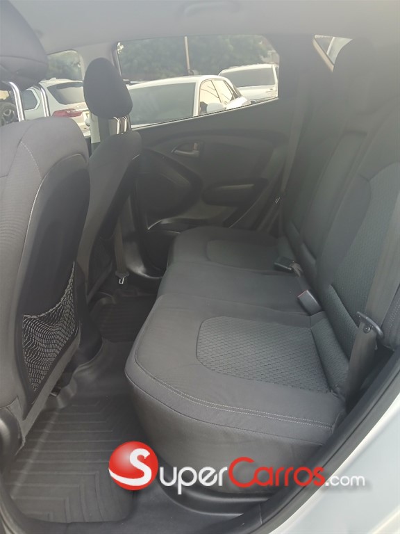 2011 Hyundai Tucson — foto 6 / 8