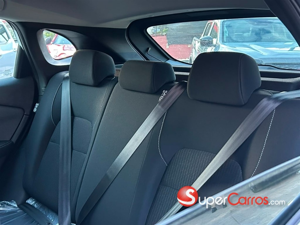 2027 Nissan Qashqai Sense — foto 11 / 12
