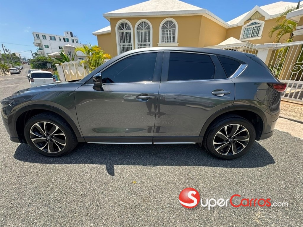 2023 Mazda CX-5 GS