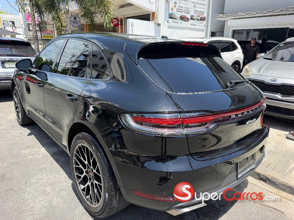 2020 Porsche Macan — foto 2 / 10