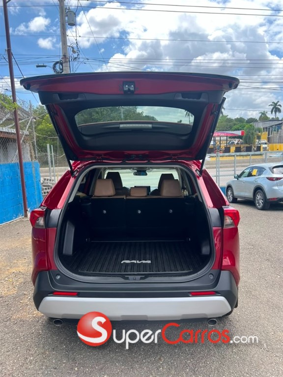 2021 Toyota RAV4 LE — foto 7 / 10