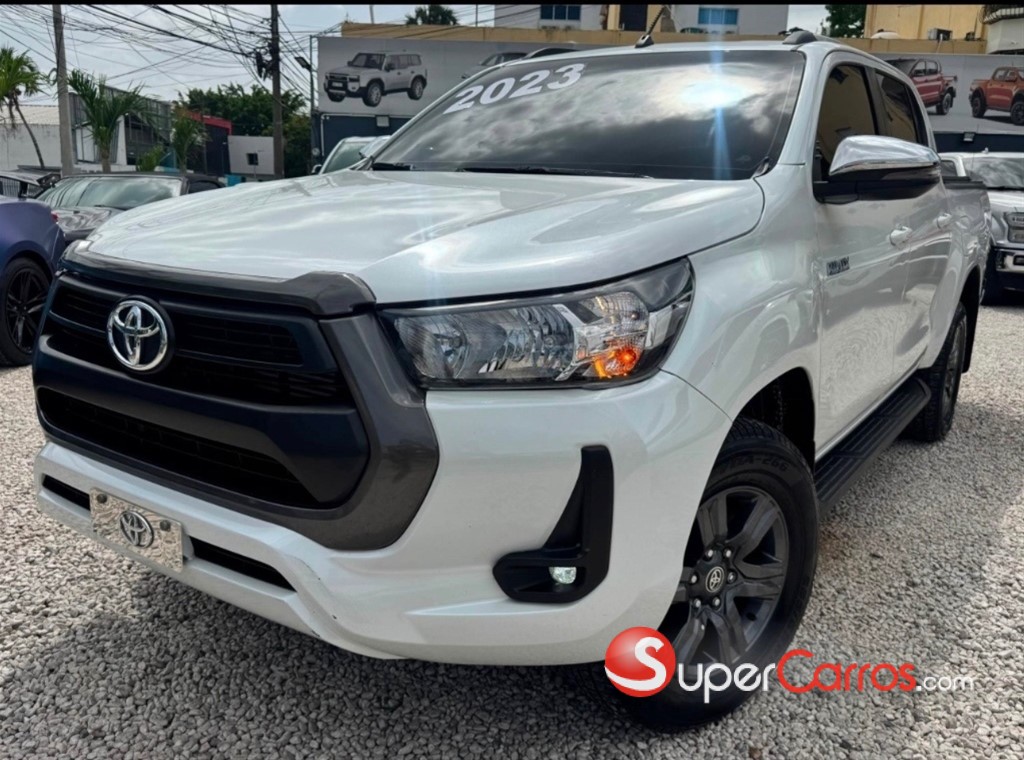 2023 Toyota Hilux 2.4 — foto 3 / 8