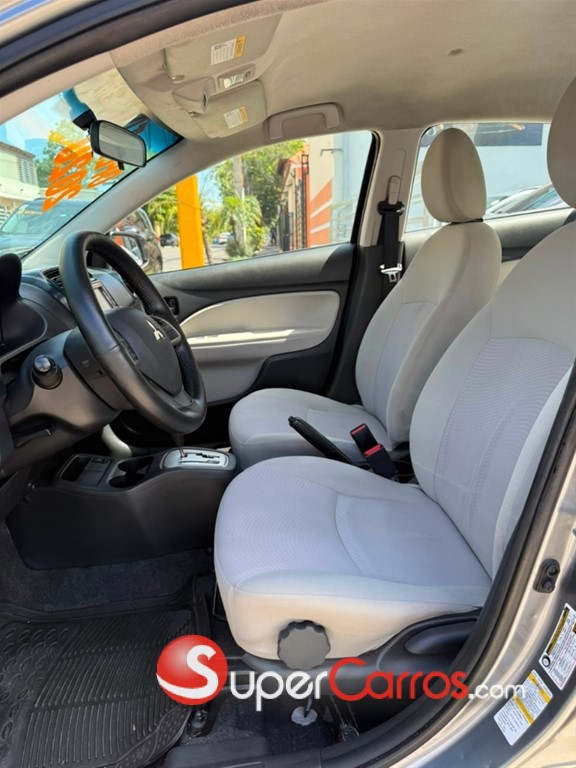2020 Mitsubishi Motors Mirage G4 — foto 7 / 10
