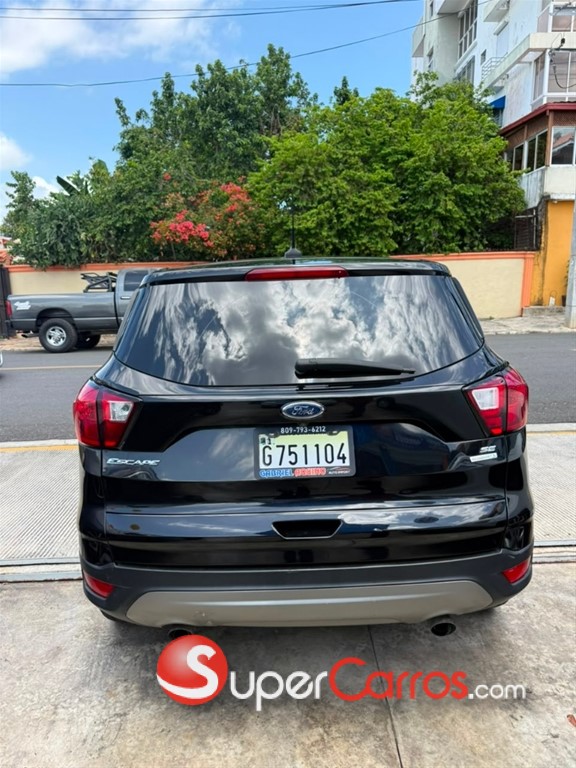 2019 Ford Escape SE — foto 5 / 10