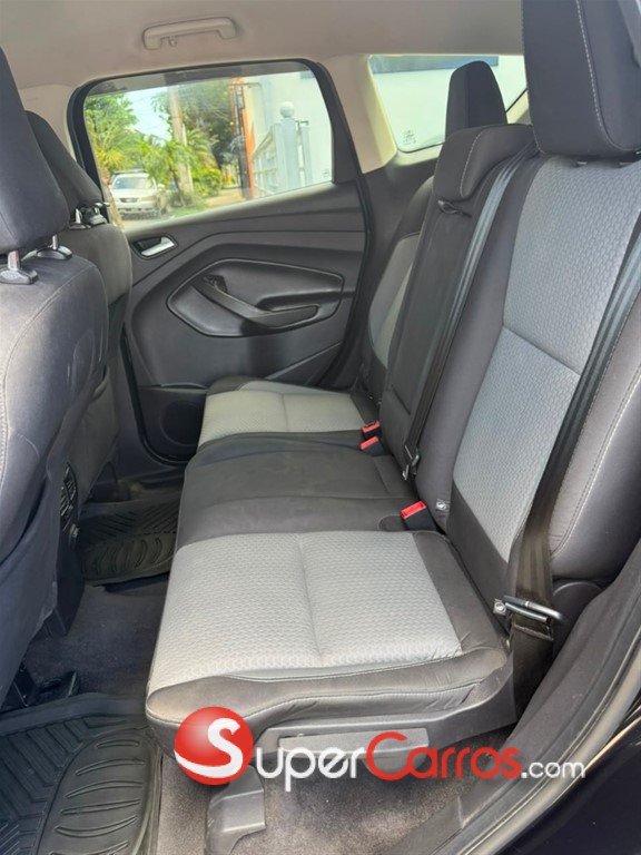 2019 Ford Escape SE — foto 6 / 10