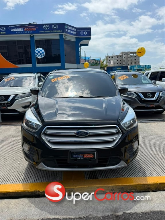 2019 Ford Escape SE — foto 8 / 10