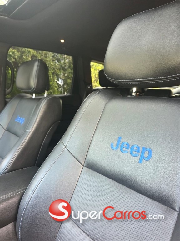 2019 Jeep Grand Cherokee — foto 9 / 10