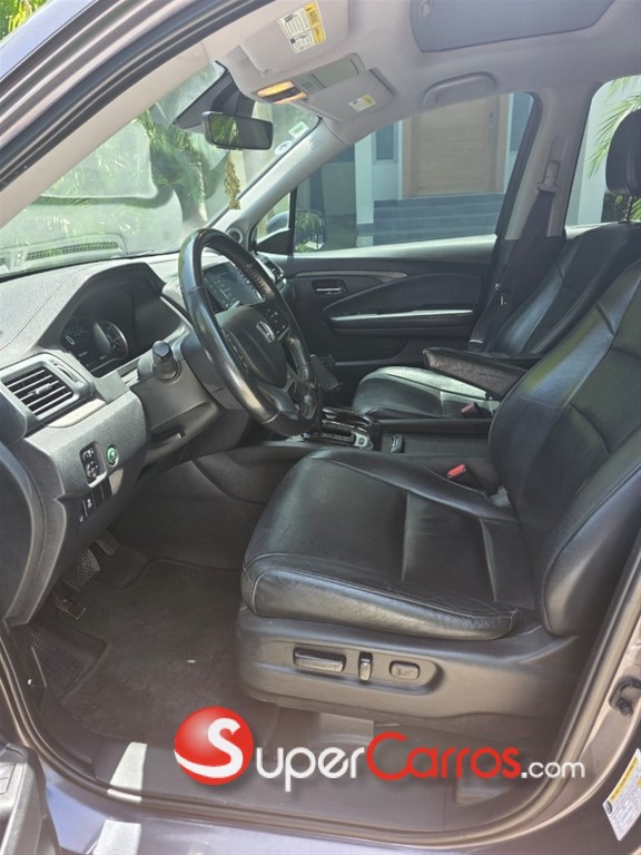 2019 Honda Pilot EXL — foto 4 / 8