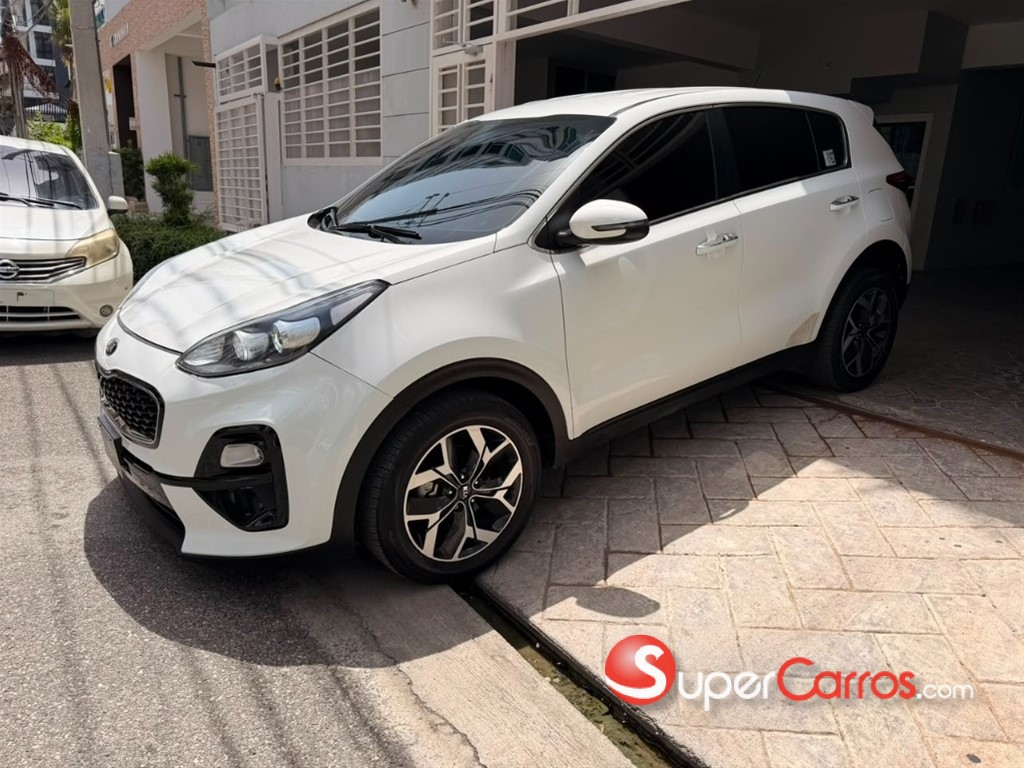 2021 Kia Sportage LX — foto 2 / 12