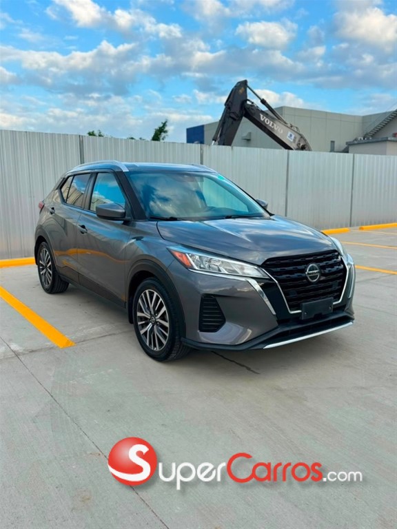 2021 Nissan Kicks SV — foto 1 / 12
