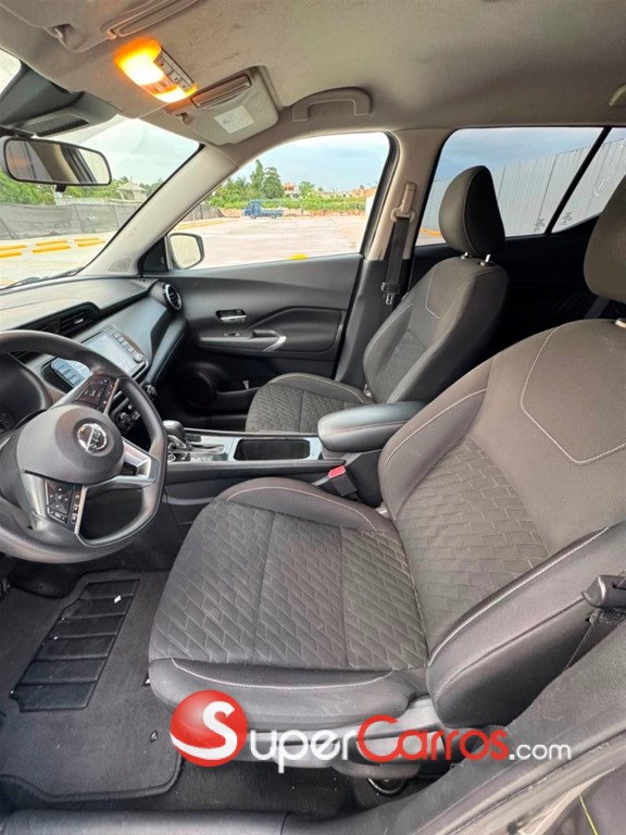 2021 Nissan Kicks SV — foto 12 / 12