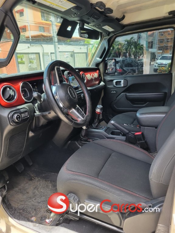 2020 Jeep Gladiator Rubicon — foto 6 / 10