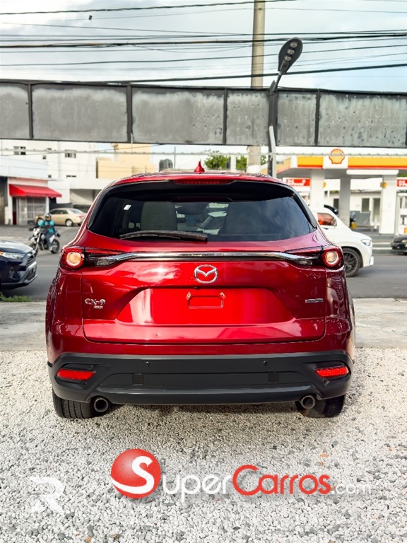 2020 Mazda CX-9 Touring — foto 6 / 12