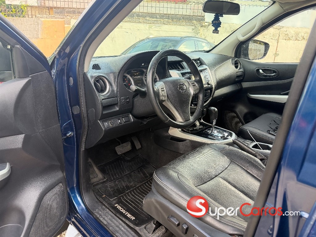 2017 Nissan Frontier LE — foto 6 / 10