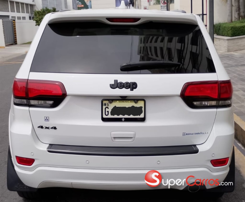 2019 Jeep Grand Cherokee Laredo — foto 5 / 8