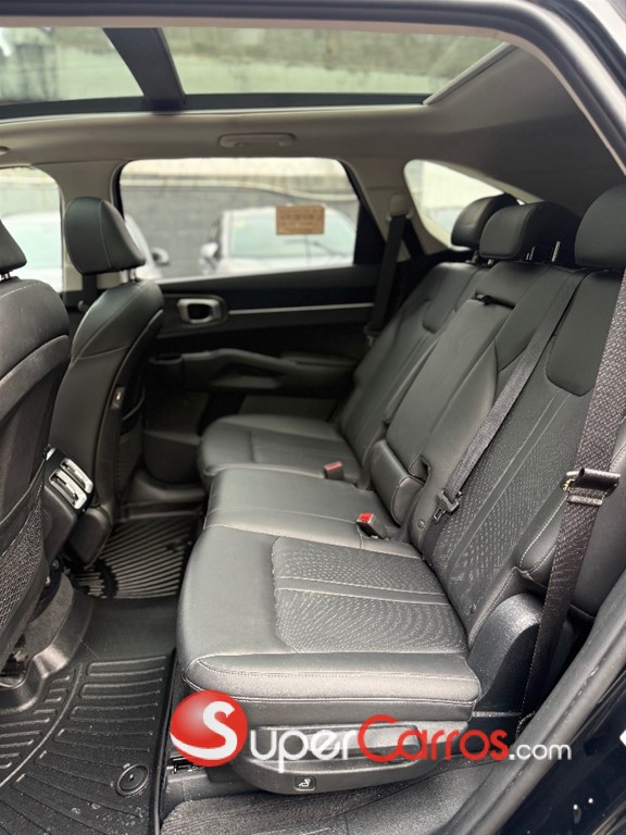 2022 Kia Sorento S — foto 7 / 9