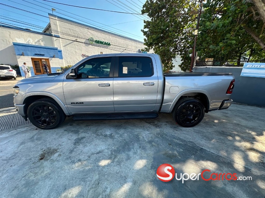 2021 Dodge Ram 1500 Laramie — foto 5 / 12