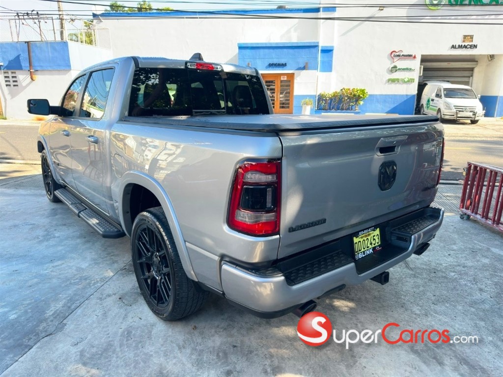 2021 Dodge Ram 1500 Laramie — foto 8 / 12