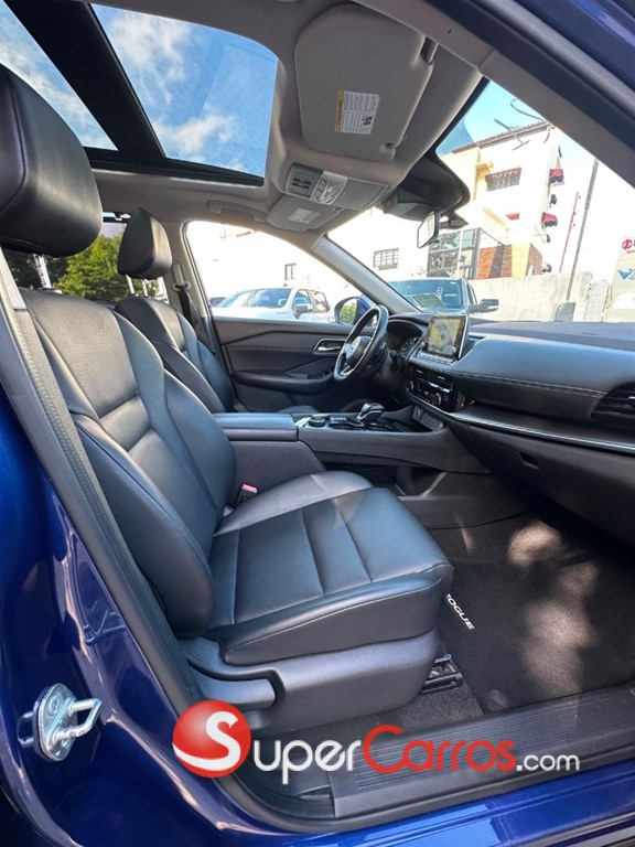 2021 Nissan Rogue SV FULL — foto 10 / 12