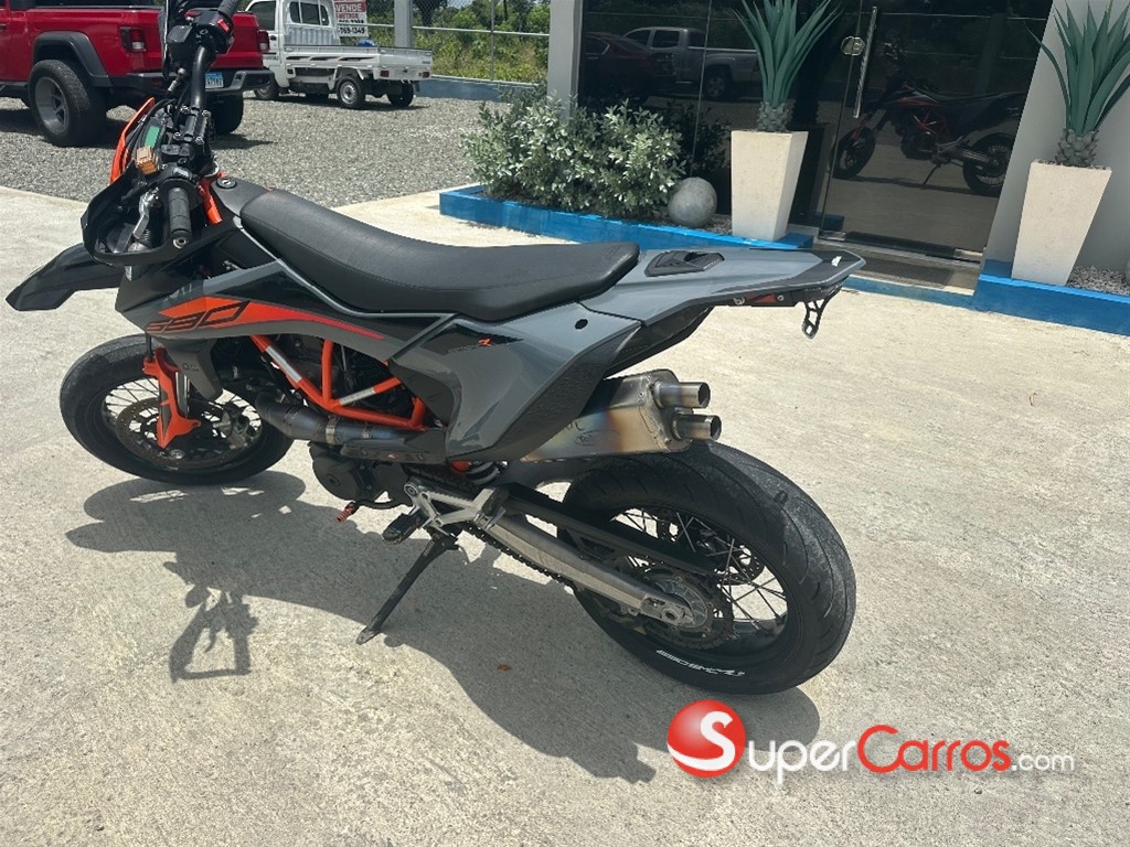 2021 KTM 690 — foto 5 / 11